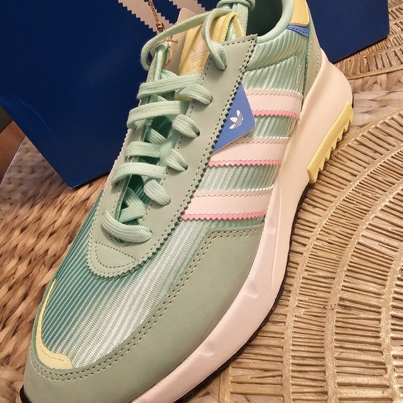 ADIDAS ORIGINALS RETROPY F2 - Picture 3 of 9